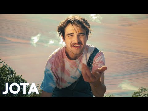 deezill - slow motion (Prod. ILLUID HALLER) (Official Music Video)