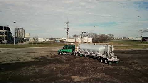 Beeontrade’s own bulk-transload innovation in action