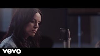 Amy Macdonald - Down By The Water (Acoustic Video) chords