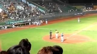 20150716林泓育全壘打後，郭嚴文又二壘安打
