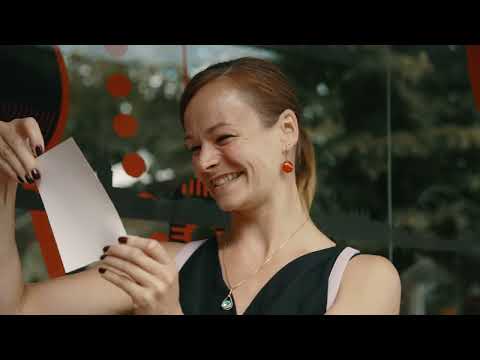 Coca-Cola photo printer at a bus shelter in Riga | JCDecaux Latvia