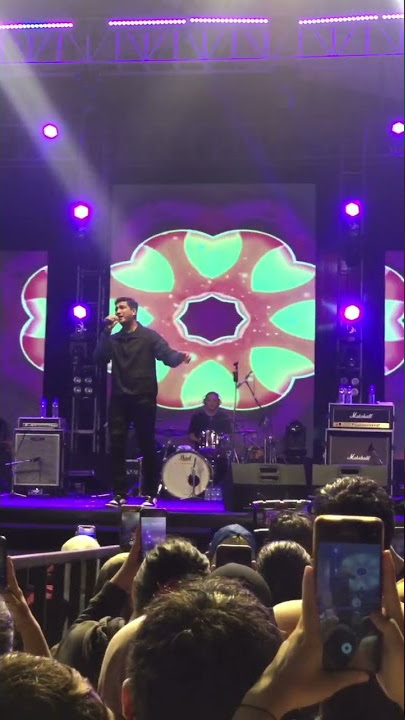 Naff - Kenanglah Aku Versi Jawa #naff #shorts #concert #semarang #konsersemarang