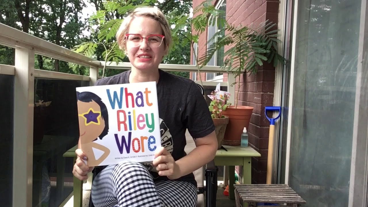 Face Mask Song & What Riley Wore - YouTube