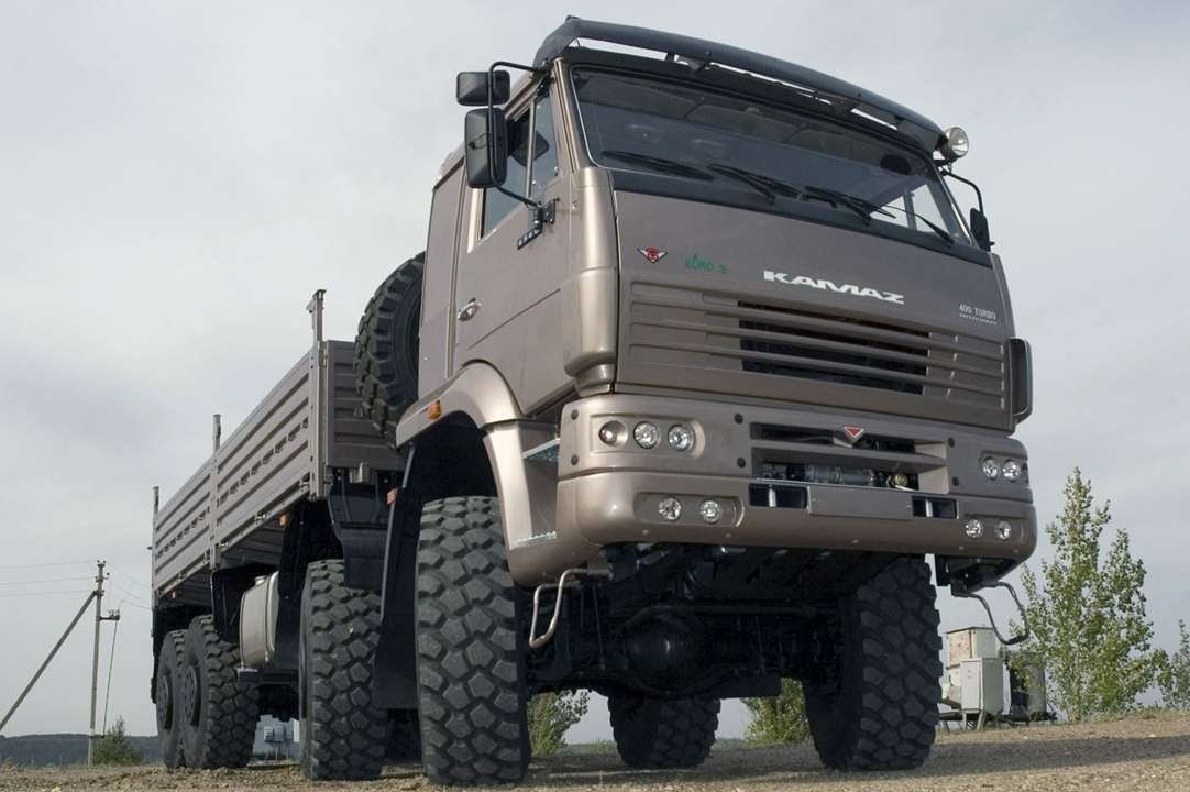 Камаз торнадо 10х10