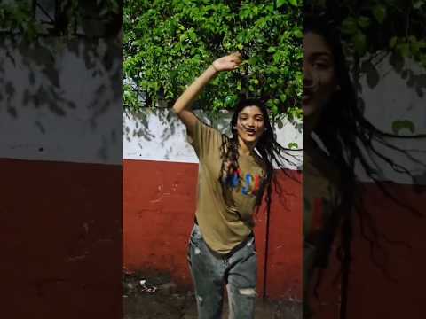 ❤️ #love #rainyday #support #yutubeshorts #funny #shots #likeforlikes 😘