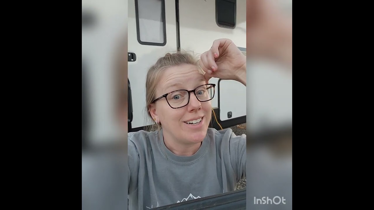 Full-time RV family traveling America gives tips for moving days! underanelmtree.com