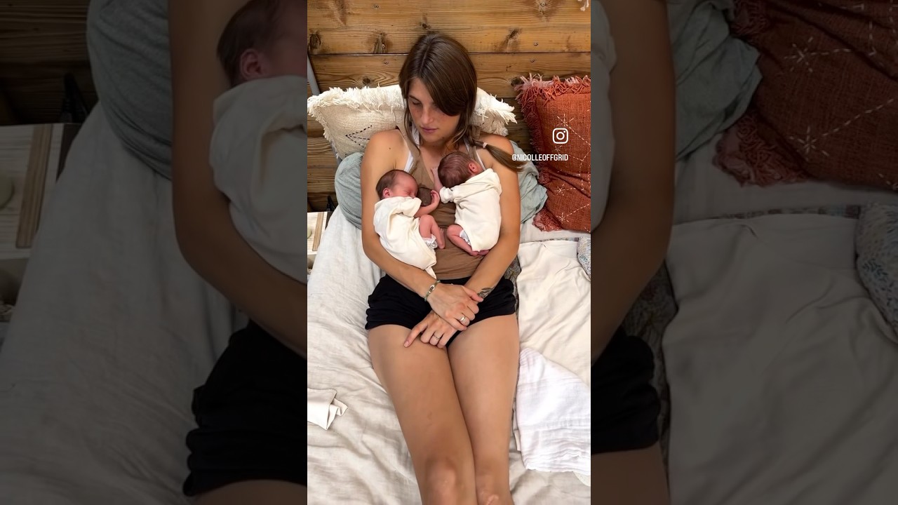 Surprised twin home birth. 💕