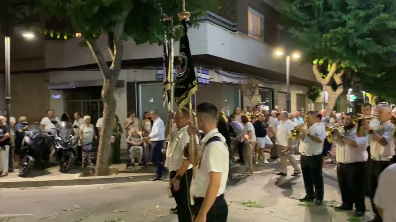 Necesitados de Aldaia Procesion general puertas abiertas 2025 Marcha Junto a ti