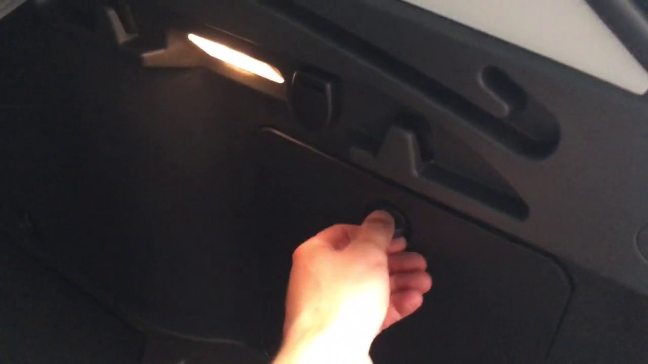 Багажник Lada Vesta SW Cross