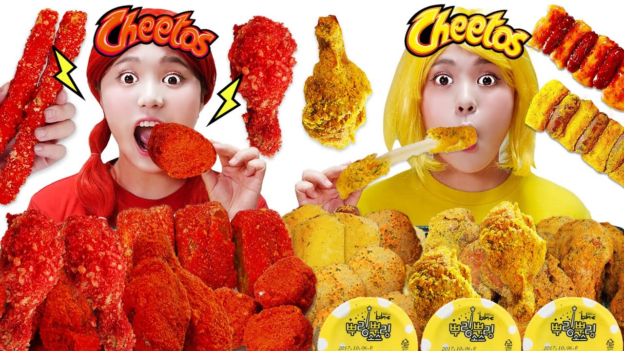 Mukbang Red VS Yellow color FRIED CHICKEN HOT cheetos bburinkle chicken EATING by HIU 하이유