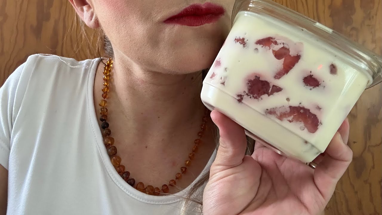 Comiendo fresas 🍓 con crema ASMR story time mi experiencia en el sismo del 19 de septiembre