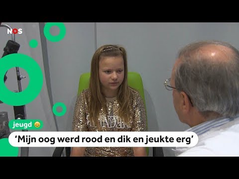 Kyara kreeg haren van eikenprocessierups in haar oog
