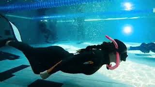 Marina show turn on Pool. Freedive training.