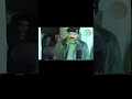 صدام حسين يدخل بيت اسرة في دار المسنين والمرآة لاتعلم ان هذا الرئيس صدام وبعدها علمت ان هذا الرئيس