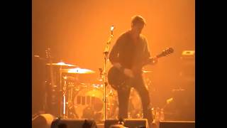 Queens of the Stone Age - River in the Road live @ Le Zénith, Paris 2008
