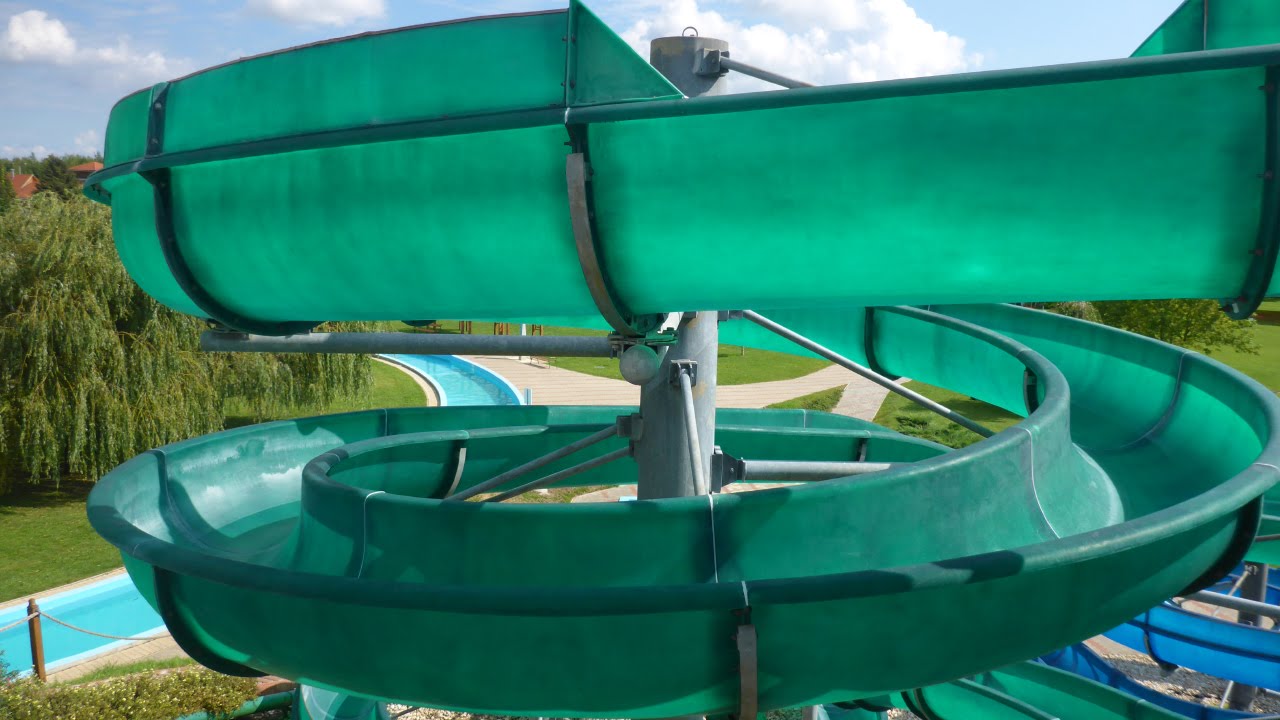 Aquacity Zalaegerszeg - grüne Freirutsche | Kalandcsúszda