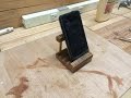 LaBelle Pallet Phone Stand
