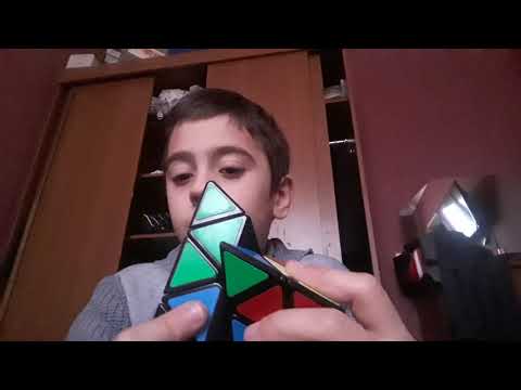 იოანე გვასწავლის თუ როგორ უნდა ავაწყოთ პირამიდა კუბიკ რუბიკი