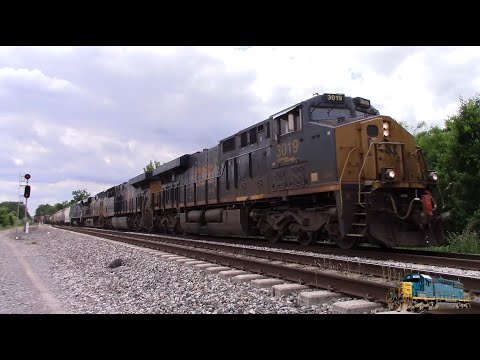 EMDX ST70AH! CSX 3019 ES44AC-H Leads M514 at Florence, TN - YouTube