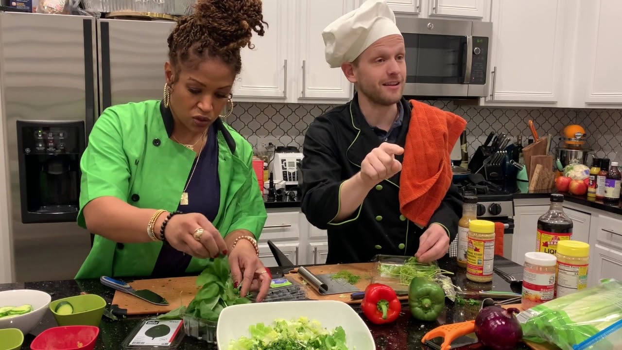 Val Warner lost 6 pounds in 3 days on Vitalife weight loss program.  Her goal 20 pounds in 20 days