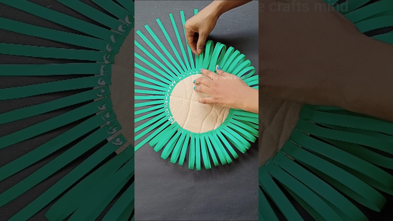Amazing paper wall hanging ❤️✨ #craft #shorts #ashortaday #walldecor #wallhanging #papercraft