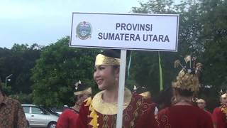 KABUPATEN NIAS MEWAKILI PROVINSI SUMATERA UTARA PADA PAWAI BUDAYA NUSANTARA TMII 2013