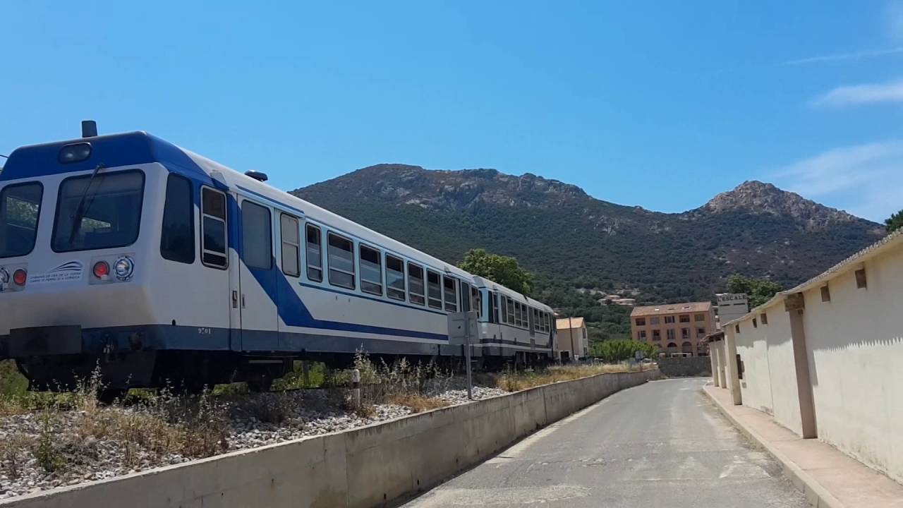 29 California On Tour Camping De La Plage Algajola