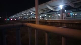 108.04.03 新烏日站 3287次經山線往屏東的微笑號區間車(EMU835+EMU836)停靠+駛離(交會2264次經山線往基隆的阿福號區間車)