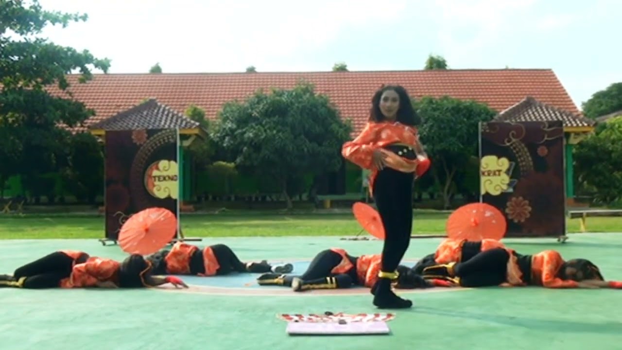 Modern dance - Sma Negeri 1 Sukoharjo - Lampung #PORSENIUTI2022 #FESTIVALTEKNOKRAT2022