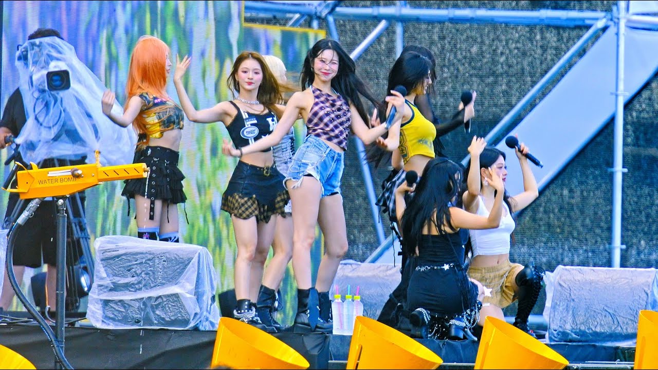 프로미스나인 Feel Good @240727 부산 워터밤 직캠