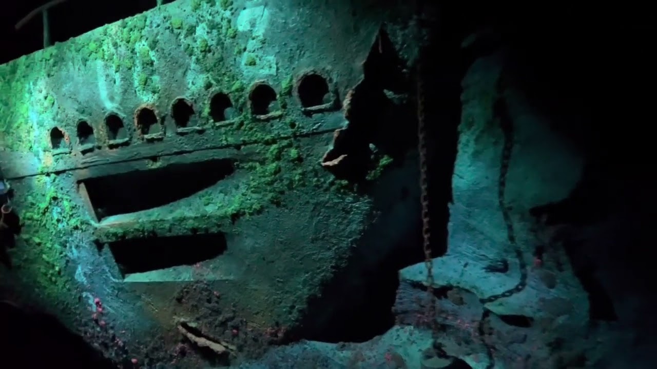 Epcot Disney World Ride - The Seas With NEMO And Friends