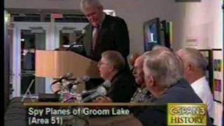 T D Barnes and Lt Gen Dick Leavitt on Blackbird Replacement