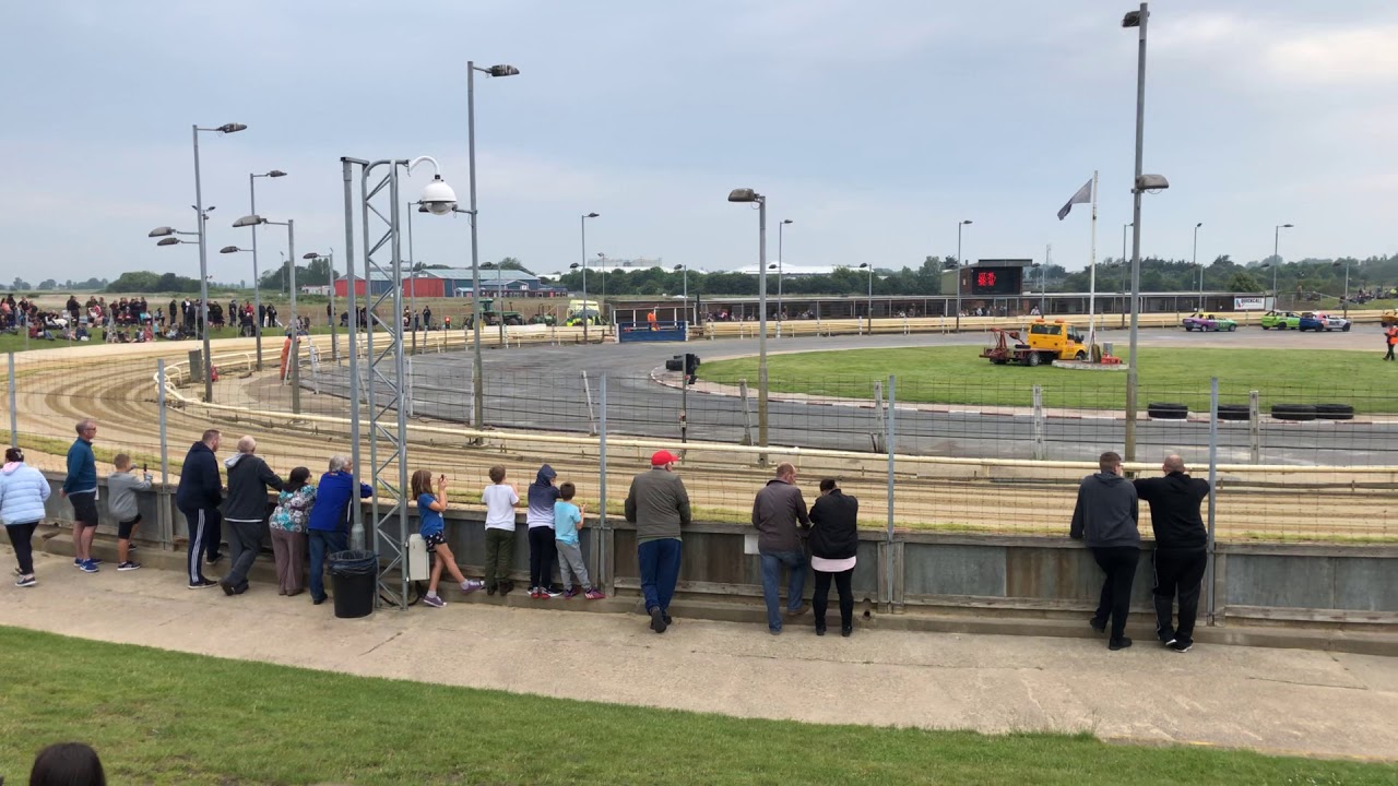 Banger Racing Yarmouth Stadium YouTube