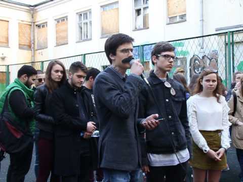 Рэп -баттл на коробке, антиклерикальная часть.
