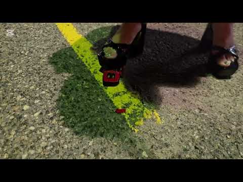 High heel crush model car #crushexperiment #asmrcrush #modelcarcrush #toycarcrush #highheels
