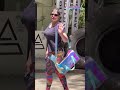 Zareen khan waves at the paparazzi before heading in for her gym session  zareen khan latest viral