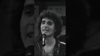 Anni '70 - I Collage - TU MI RUBI L'ANIMA: elogio malinconico e romantico dell'amore...  #musica