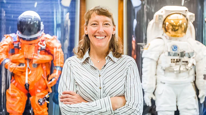 Spacesuit Designer Amy Ross Puts Astronauts in Goo...