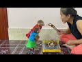 Amazing 2 sibling patient wait top try mom new snack recipe so curious want to try 