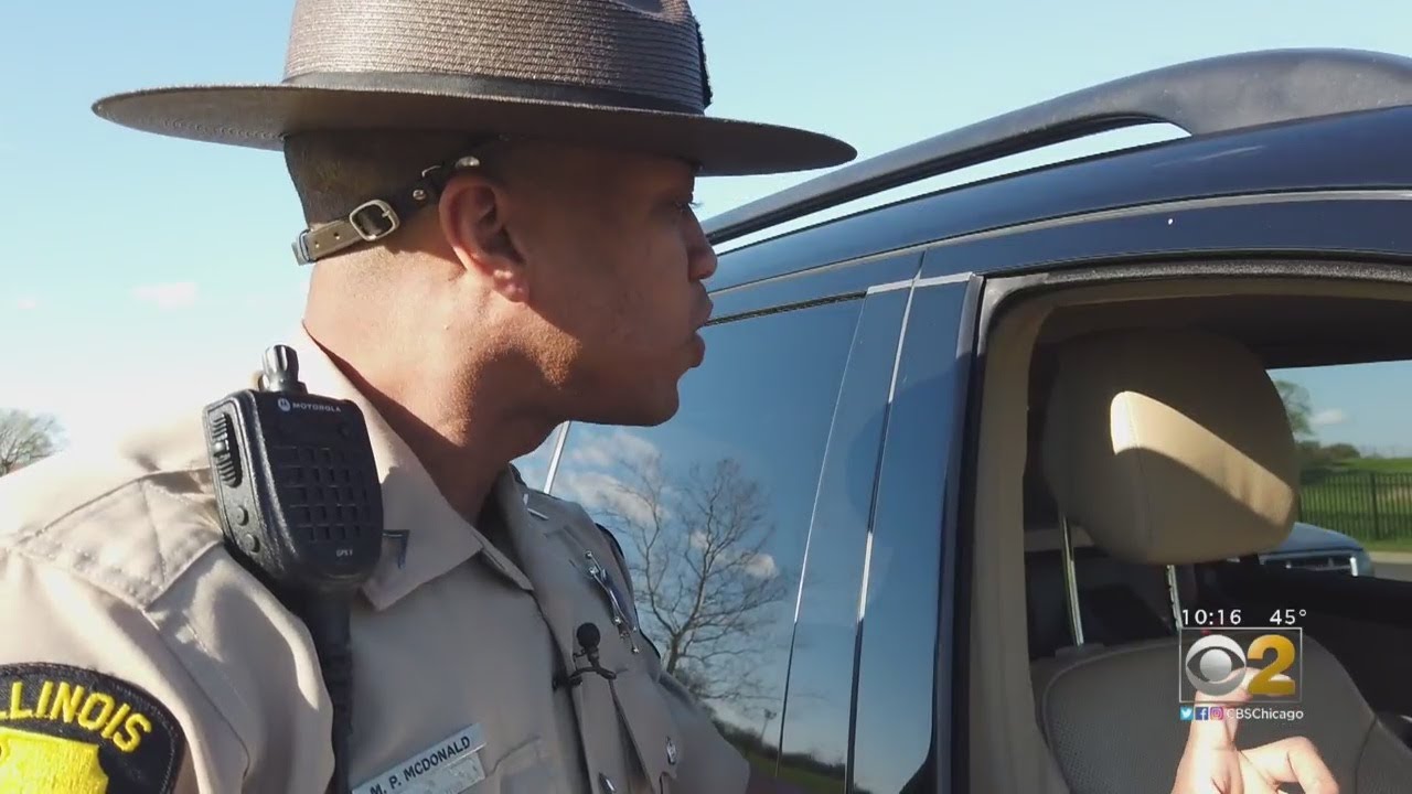 Police Cracking Down On Distracted Driving Across Illinois - YouTube