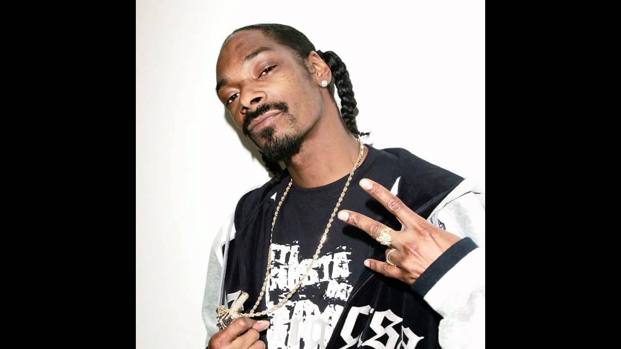 Snoop dogg drop it like. Snoop Dogg. Снуп дог наркозависимый. Снуп дог танцует для фотошопа.