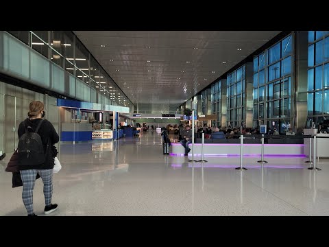 Walking from Terminal C to New D gates at DFW