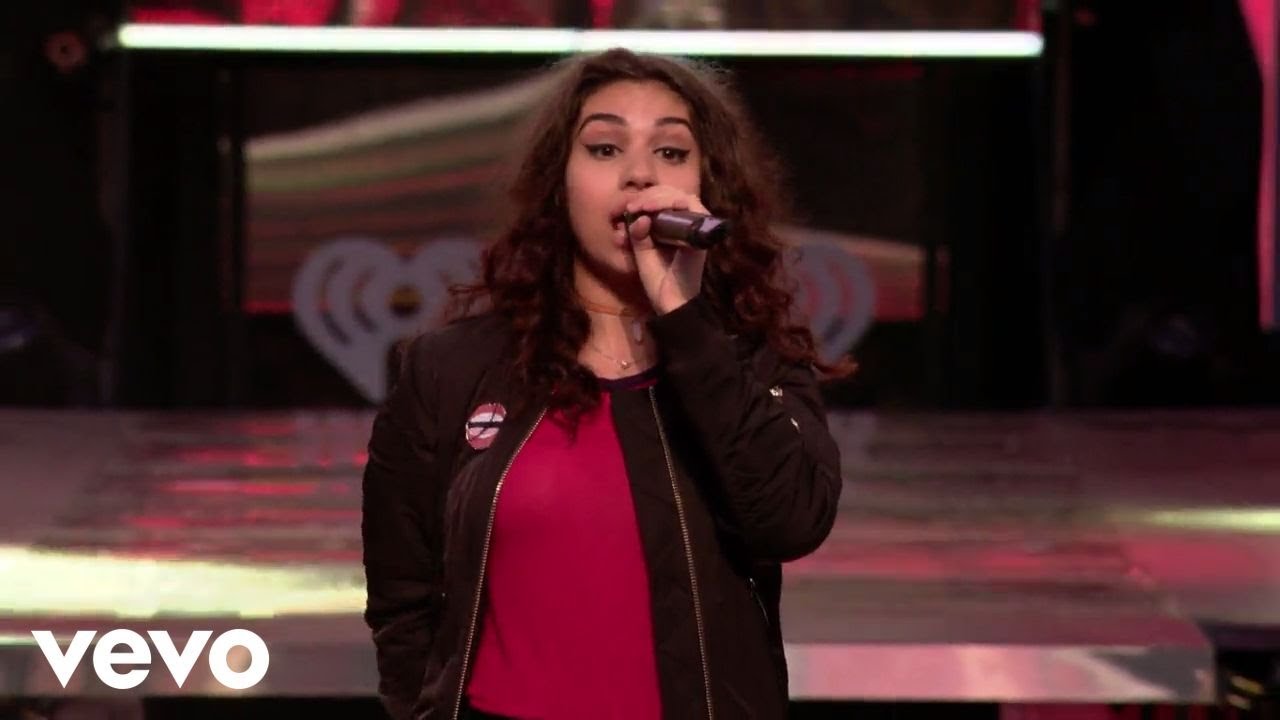 Alessia Cara - Wild Things (Live From The MMVAs / 2016 ...