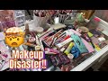 SATISFYING MAKEUP ORGANIZATION | DECLUTTER | MY EVERYDAY MAKEUP DRAWER