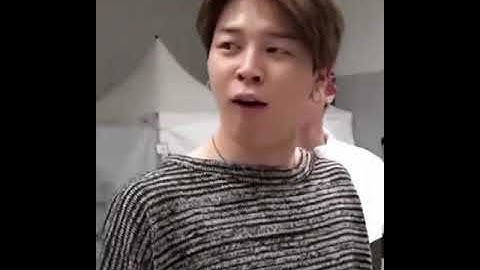 lil introvert but not on the stage 💕❤️❤ #jimin #bts