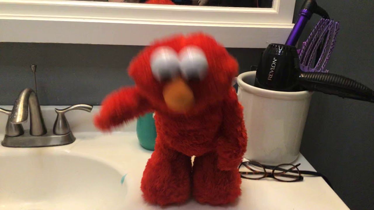 Elmo falls down in the bathroom - YouTube