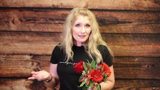 The Ultimate Masterclass For Creative Flower Photography - learn Digital Photography