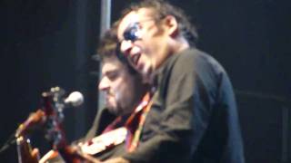 Video thumbnail of "Los Tres - He Barrido El Sol (Yein Fonda 18.09.2010)"