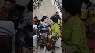 Yang tua juga ngeFans sama Niken Salindry #nikensalindri #nikensalindrycampursari #beranda