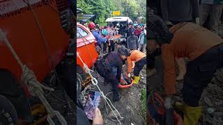 Evakuasi Korban Mobil Travel #shorts #short